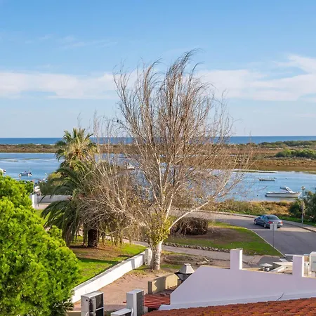 Golden Floor Ocean View Pools & Access *